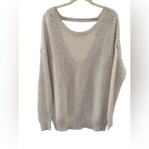 3 for $20 item! Women XL sweater Jennifer Lopez Cream Knit Sweater. OFFERS OPEN